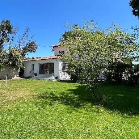 Le Mas Des Catalanes Villa